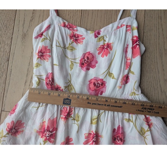 Garage White Pink Floral Mini Dress Smocked Back Cutout Sundress Medium - Picture 4 of 9